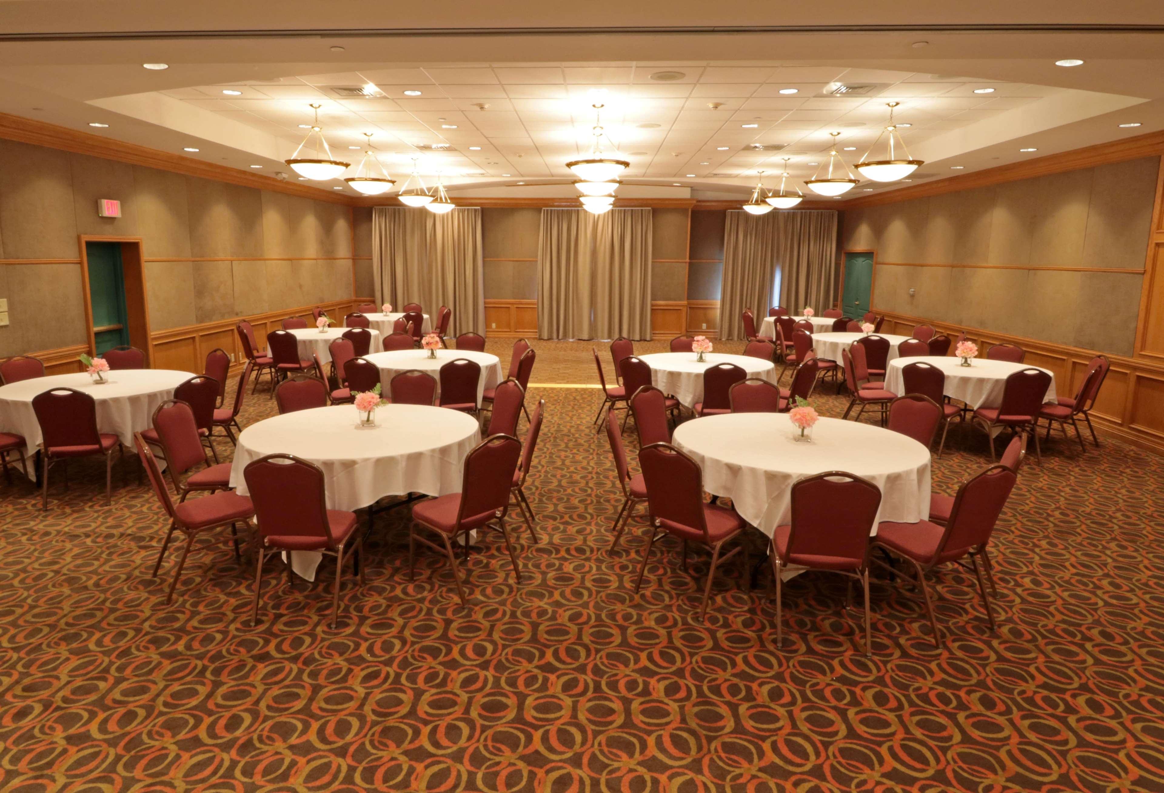 Wyndham Garden Mcallen At La Plaza Mall Bagian luar foto