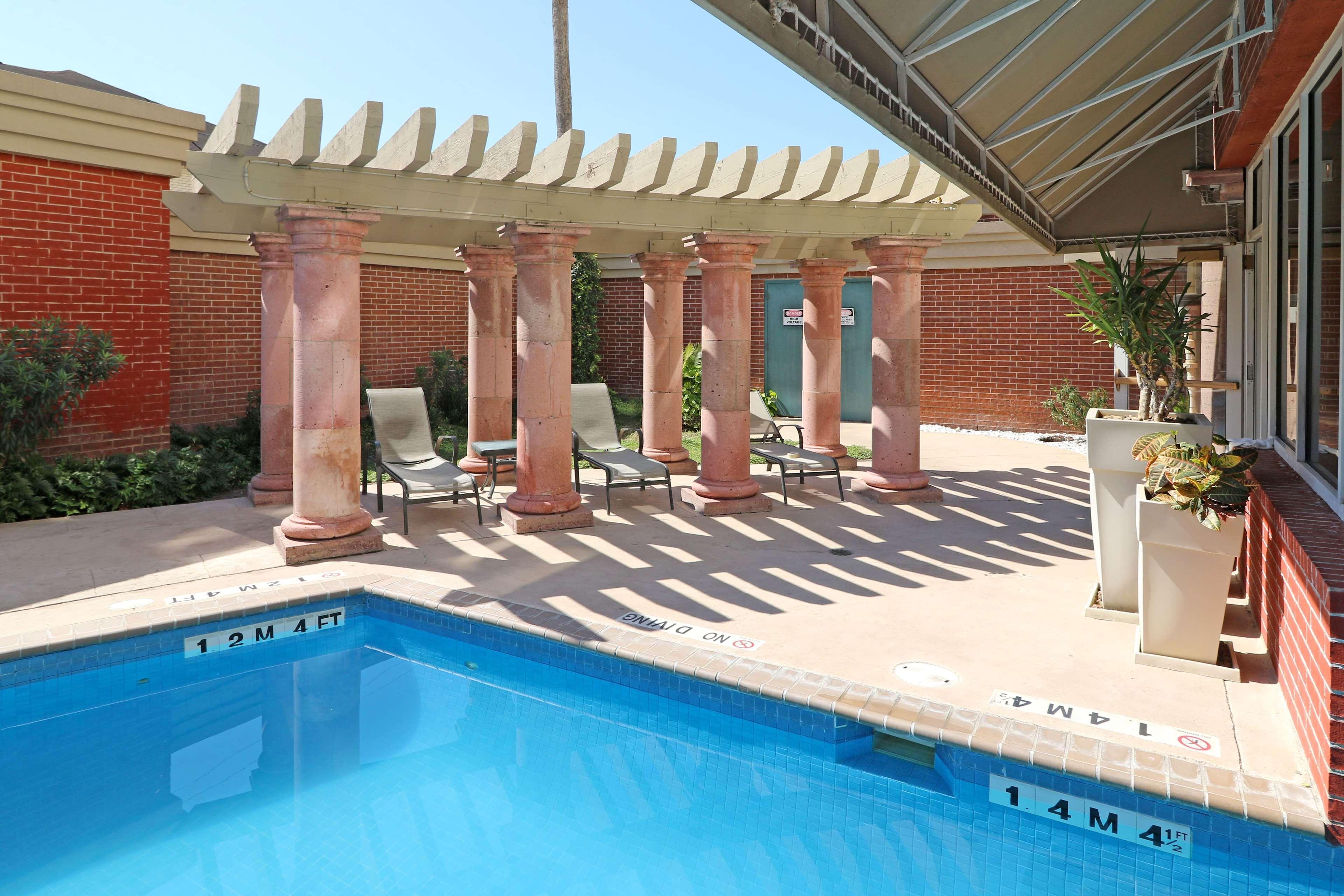 Wyndham Garden Mcallen At La Plaza Mall Bagian luar foto