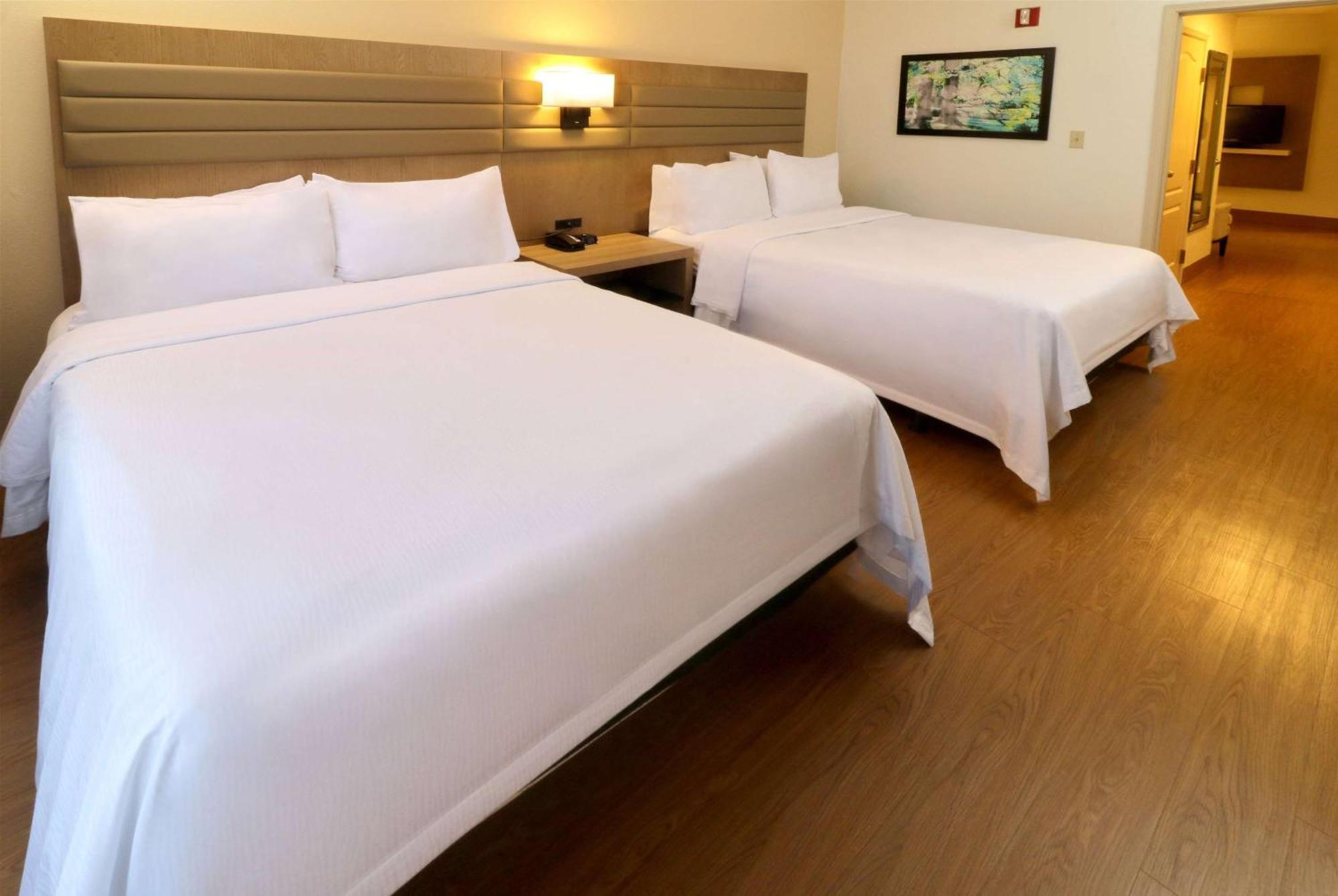 Wyndham Garden Mcallen At La Plaza Mall Bagian luar foto
