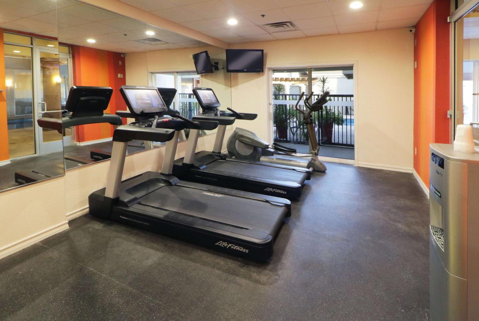 Wyndham Garden Mcallen At La Plaza Mall Bagian luar foto