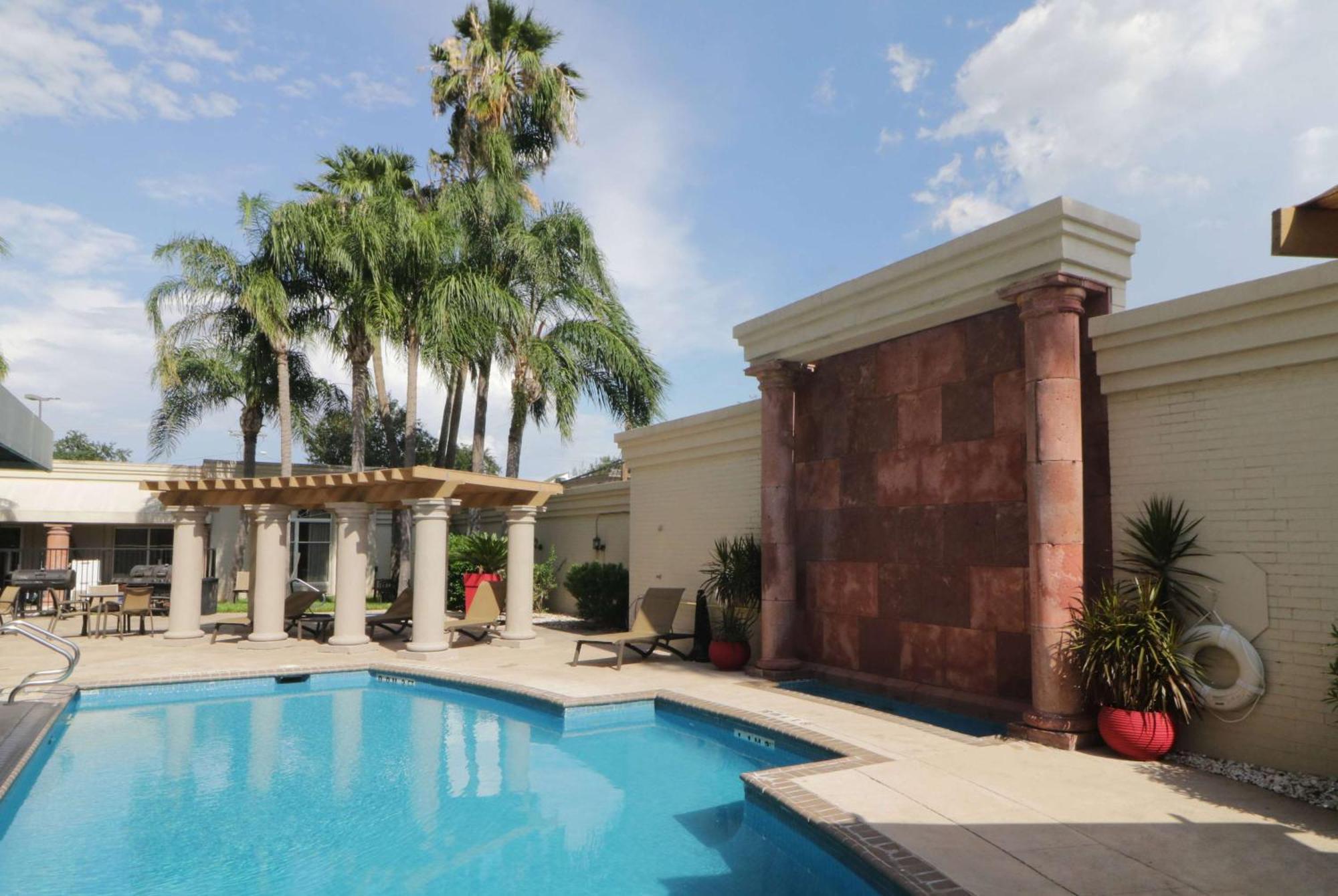 Wyndham Garden Mcallen At La Plaza Mall Bagian luar foto