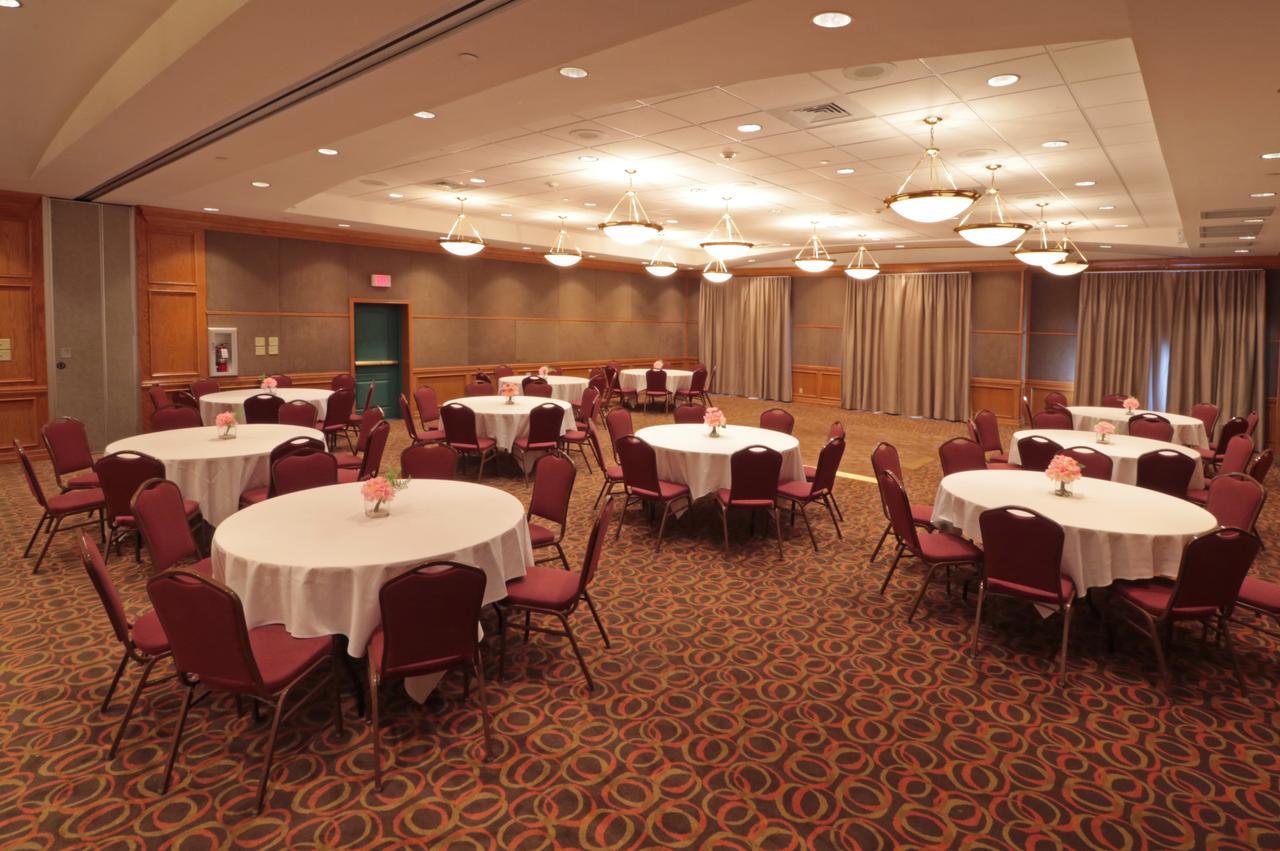 Wyndham Garden Mcallen At La Plaza Mall Bagian luar foto